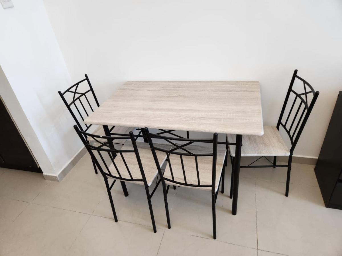 Furnished Studio Apartment Near Business Bay Metro Station Dubai Dış mekan fotoğraf