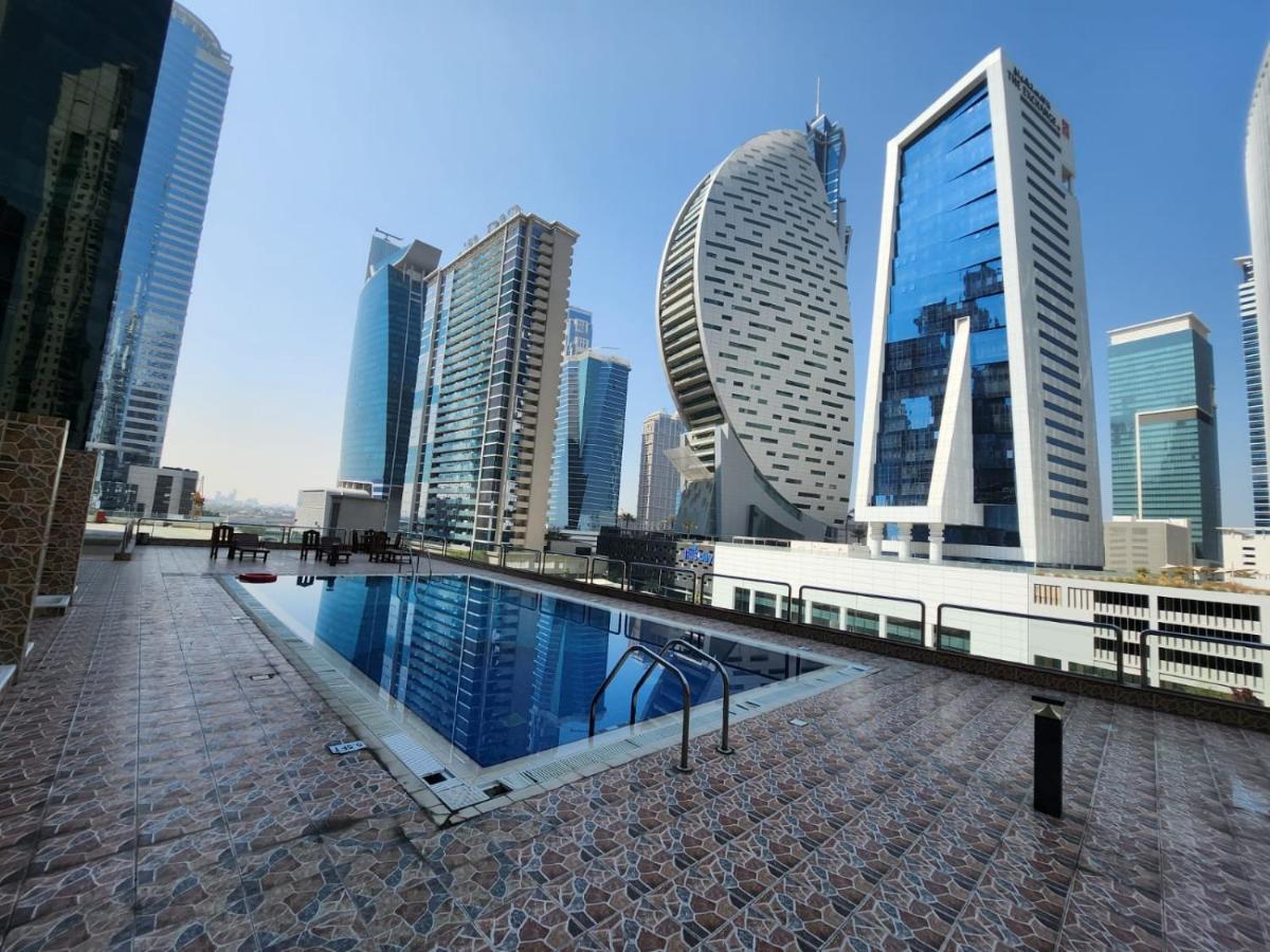 Furnished Studio Apartment Near Business Bay Metro Station Dubai Dış mekan fotoğraf