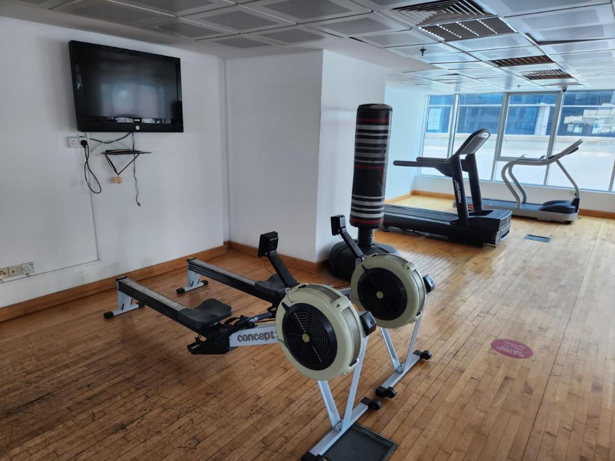 Furnished Studio Apartment Near Business Bay Metro Station Dubai Dış mekan fotoğraf