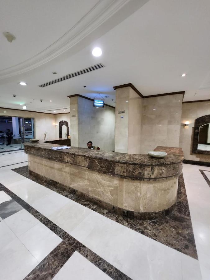 Furnished Studio Apartment Near Business Bay Metro Station Dubai Dış mekan fotoğraf