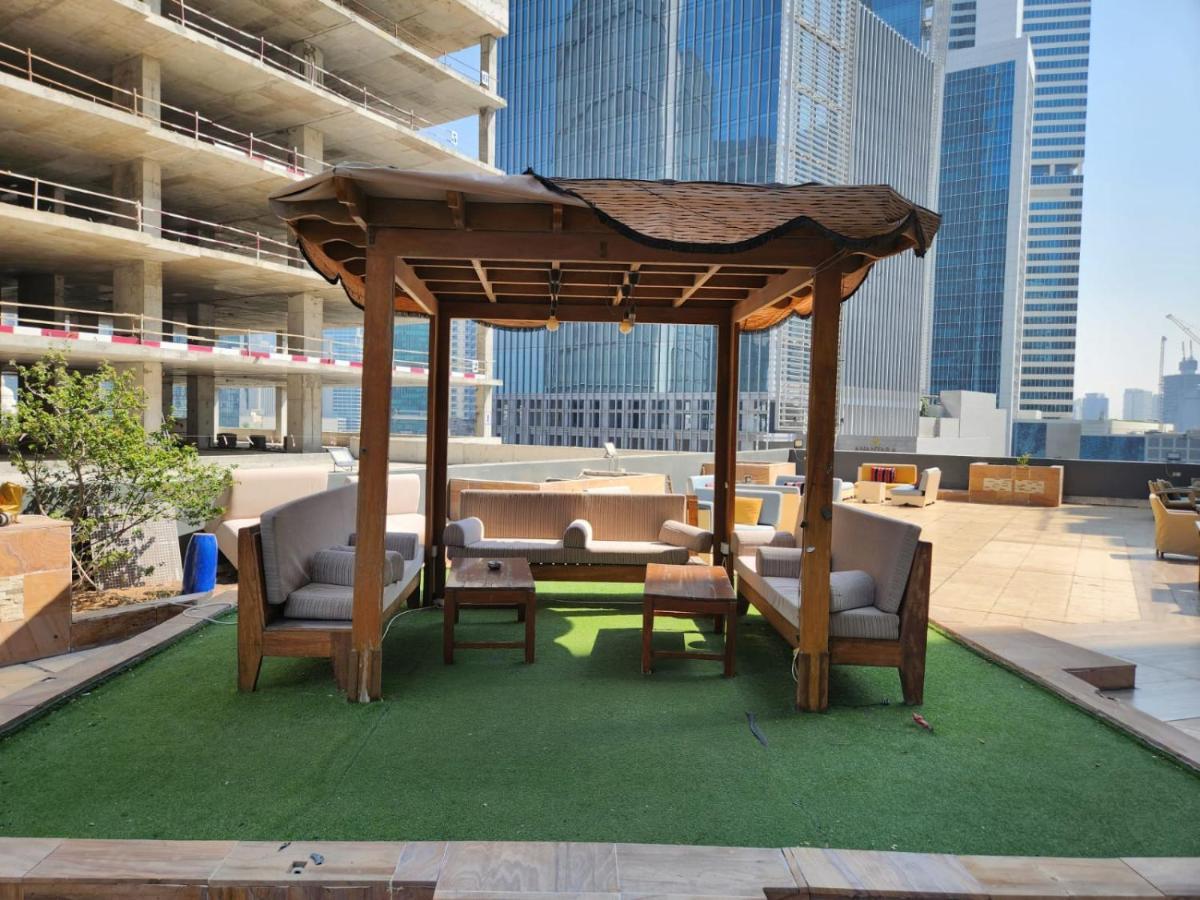 Furnished Studio Apartment Near Business Bay Metro Station Dubai Dış mekan fotoğraf